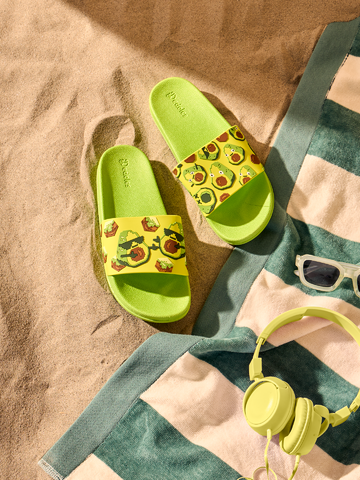 Lifestyle foto Весели чехли Пикселирано авокадо