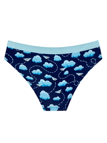 Lifestyle foto Дамски бикини от модал Хартиени самолети и облаци