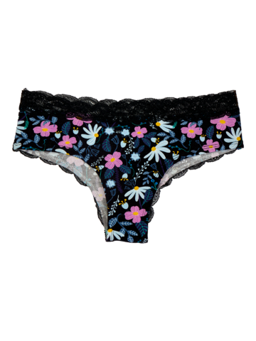 Pre dokonalý a originálny outfit Women´s Lace Briefs Purple Flowers