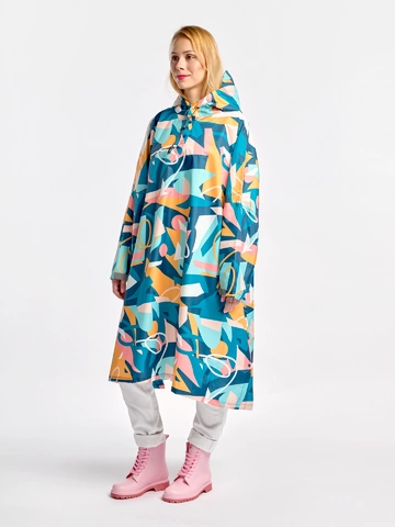 Lifestyle foto Veselý pršiplášť Barevná geometrie