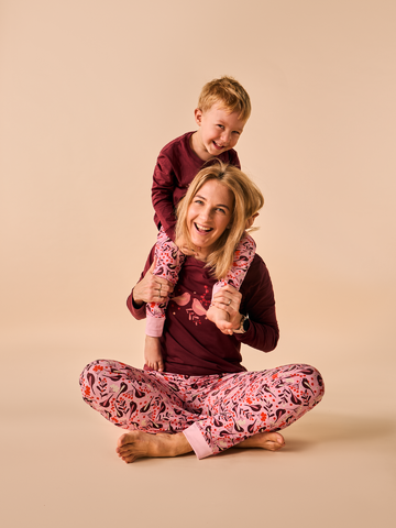 Suchen Sie ein originelles und außergewöhliches Geschenk? überrascht den Beschenkten sicher Lustiger Pyjama für Frauen Vögel und Beeren