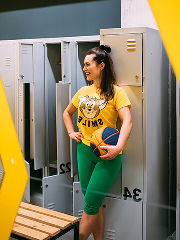 Looking for an original and unusual gift? The gifted person will surely surprise with Women's T-Shirt Tom & Jerry - Smile