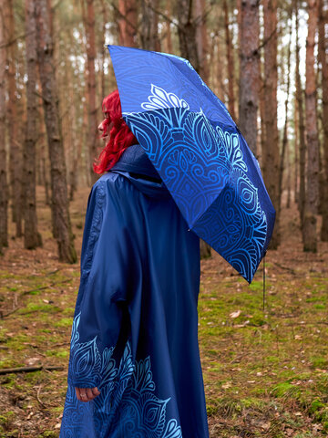 Potešte sa týmto kúskom Dedoles Wesoły parasol Ciemna mandala