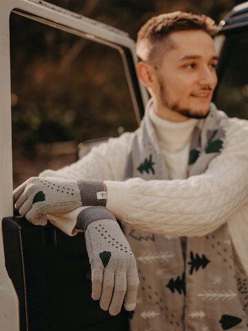 Kedvezmény Vidám kötött kesztyű Szürke erdő