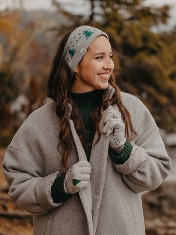 a tökéletes és egyedi ruházathoz Vidám kötött kesztyű Szürke erdő