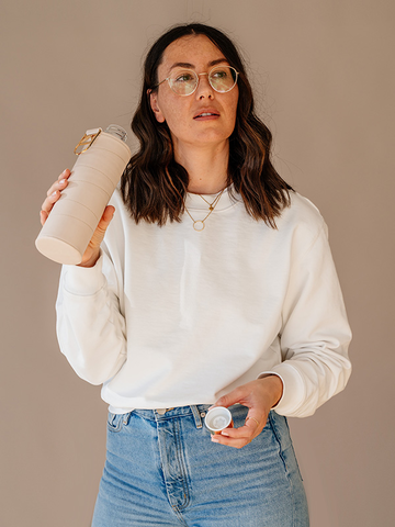 Lifestyle fotó EQUA Beige üvegkulacs 750 ml