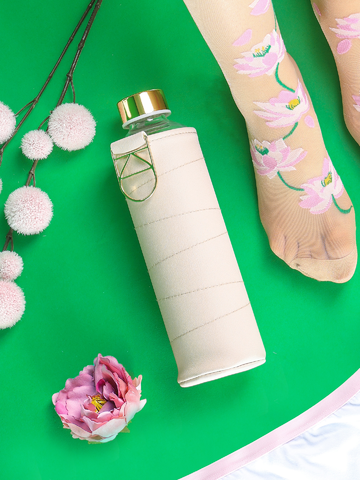 Eredeti ajándék a Dedolestől EQUA Beige üvegkulacs 750 ml