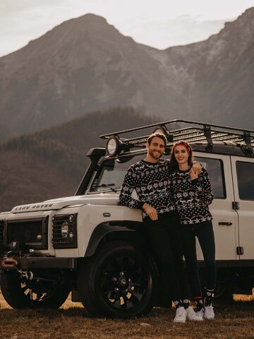 Ajándék tipp Vidám női kötött fejpánt Fekete-fehér karácsony