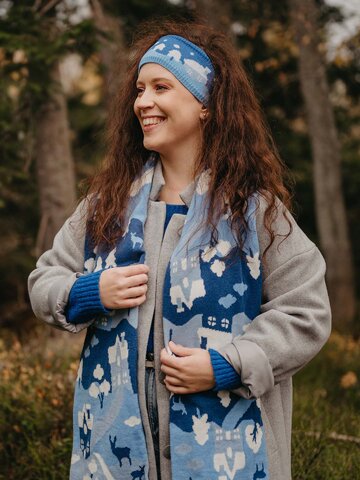 Kedvezmény Vidám női kötött fejpánt Mesebeli téli táj