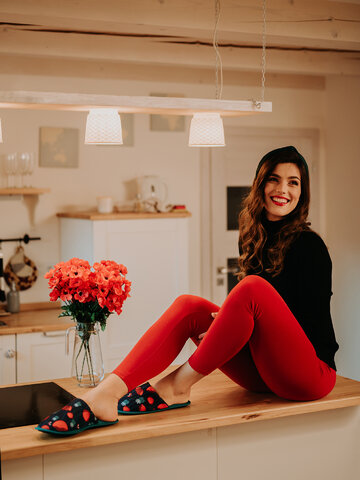 Szerezzen magának örömet ezzel a Dedoles darabbal Piros pamut leggings