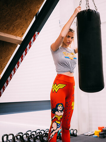 Wonder Woman Leggings – Ventures Endurance Online Store