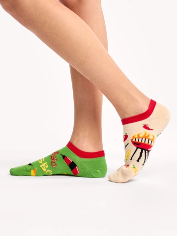 pro dokonalý a originální outfit Veselé ponožky do tenisek Grilovací sezóna