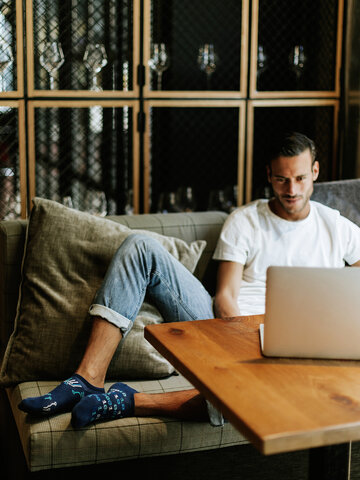 Potešte sa týmto kúskom Dedoles Sneaker Socks IT