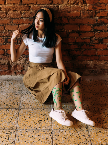 Eredeti és szokatlan ajándékot keres? a megajándékozottat garantáltan meglepi Vidám nylon térdzokni Lóhere