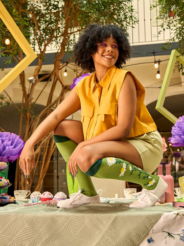 Lifestyle photo Knee High Socks Chamomile Tea
