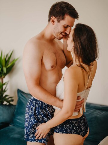 Hľadáte originálny a nezvyčajný darček? Obdarovaného zaručene prekvapí Veselé dámske hipster nohavičky Zverokruh