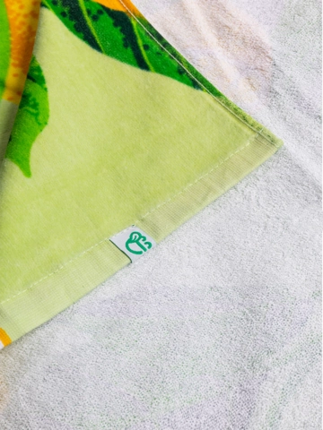 Potešte sa týmto kúskom Dedoles Serviette de plage rigolote Citrons