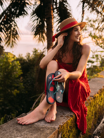 Zľava Infradito Buonumore con ornamento Coccinelle e fiori di papavero