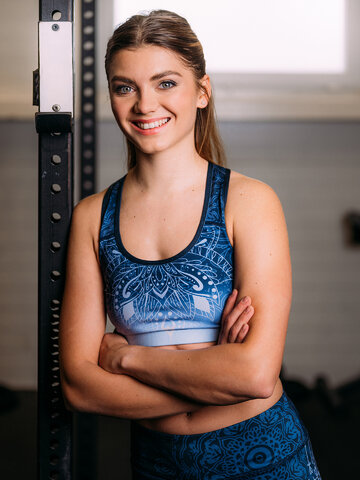 Hľadáte originálny a nezvyčajný darček? Obdarovaného zaručene prekvapí Весел спортен сутиен Мандала с преливащи се цветове