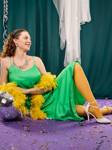 Potešte sa týmto kúskom Dedoles Collants en nylon jaune moutarde