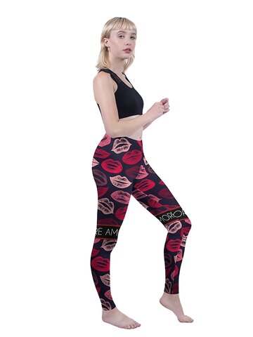 Hľadáte originálny a nezvyčajný darček? Obdarovaného zaručene prekvapí Dámske elastické legíny Pery