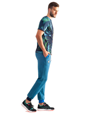 Hľadáte originálny a nezvyčajný darček? Obdarovaného zaručene prekvapí Pánske bavlnené bledomodré tepláky