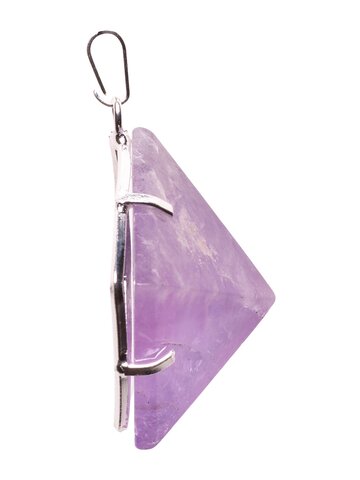 Lifestyle foto Prívesok Ametyst pyramída - kameň mieru