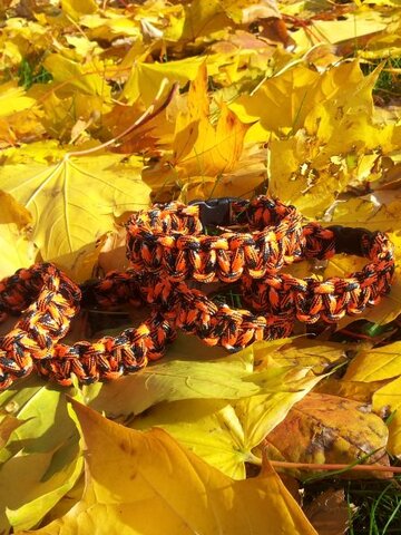 Kiárusítás Paracord túlélési karkötő-tüzes