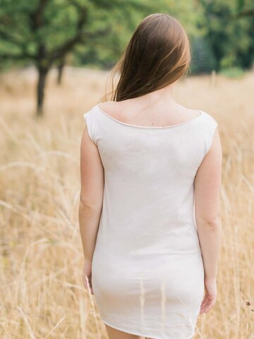 Potěšte se tímto kouskem Dedoles Minišaty Helios