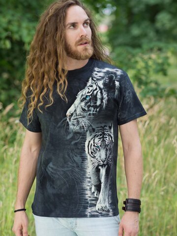 Szerezzen magának örömet ezzel a Dedoles darabbal Nina a tigrishölgy póló