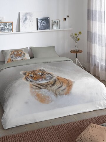 Hľadáte originálny a nezvyčajný darček? Obdarovaného zaručene prekvapí Foto obliečky Tiger v snehu