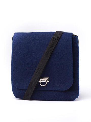 Hledáte originální a neobvyklý dárek? Obdarovaného zaručeně překvapí Kabelka přes rameno Clip - Modrá
