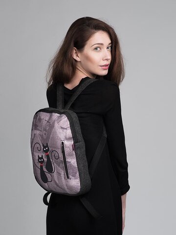 Tip na dárek Designový batoh - Kočky na střeše