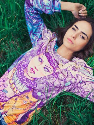 Lifestyle foto Mikina bez kapucne Múza