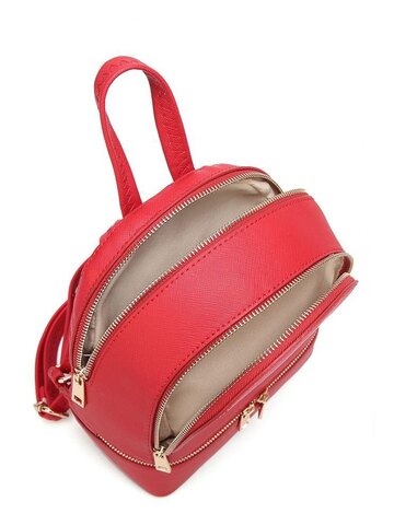 Lifestyle foto Červený ruksak z PU kože Fifi