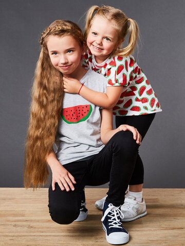 Lifestyle fotó Szürke gyerek póló Dinnye