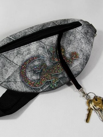 Lifestyle-Foto Designer Bauchtasche Galimatias