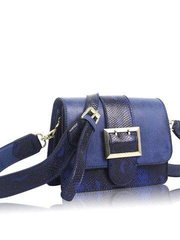 Hľadáte originálny a nezvyčajný darček? Obdarovaného zaručene prekvapí Modrá kabelka Hadia koža