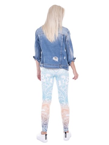 Lifestyle foto Dámske elastické legíny Mentolová mandala