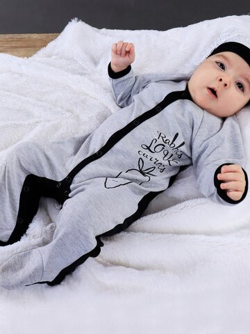 ZNIŻKA  Dziecięce białe śpioszki Zając wcina marchewkę