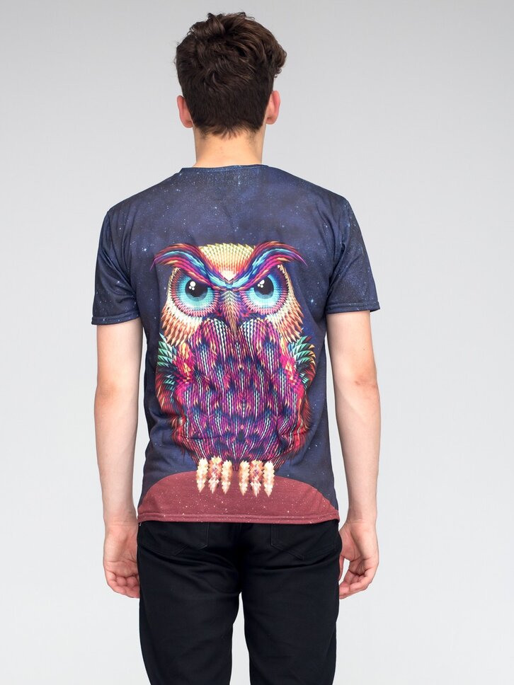 Hľadáte originálny a nezvyčajný darček? Obdarovaného zaručene prekvapí Tričko s krátkym rukávom Vesmírna sova