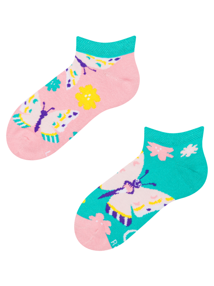 Potešte sa týmto kúskom Dedoles Весели детски къси чорапи Сладки пеперуди