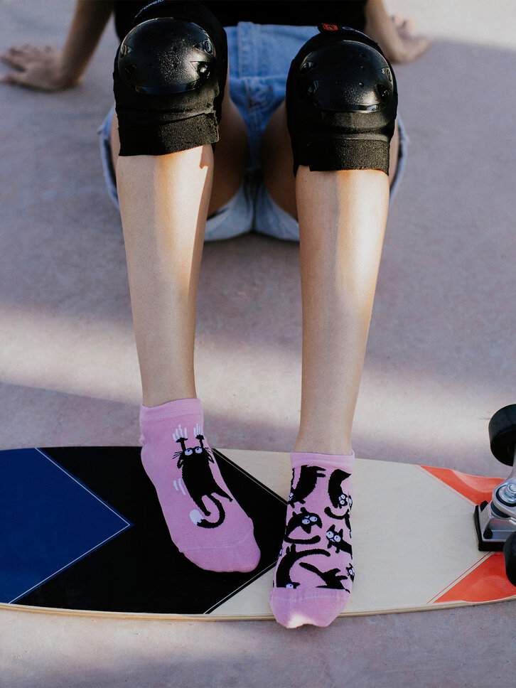 Kedvezmény Vidám bokazokni Rózsaszín cicák