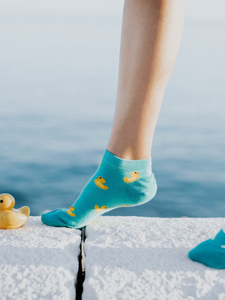 Lifestyle foto Весели къси чорапи Патенца