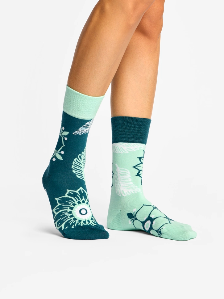 Kedvezmény Vidám zokni Mandala és levelek