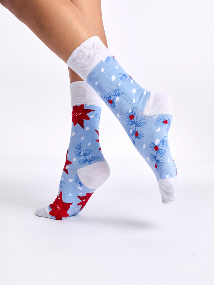 Výnimočný darček od Dedoles Весели чорапи Коледни рози и сняг