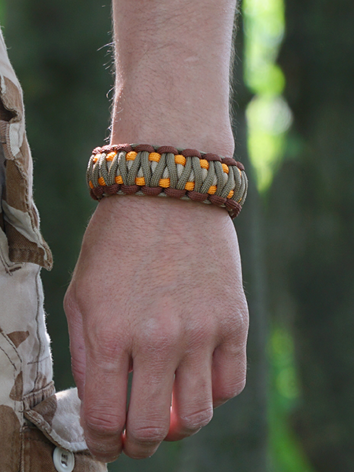 Herren Männer Paracord Outdoor Survival Armband Verschluß Pfeife 5 Farben 25cm 