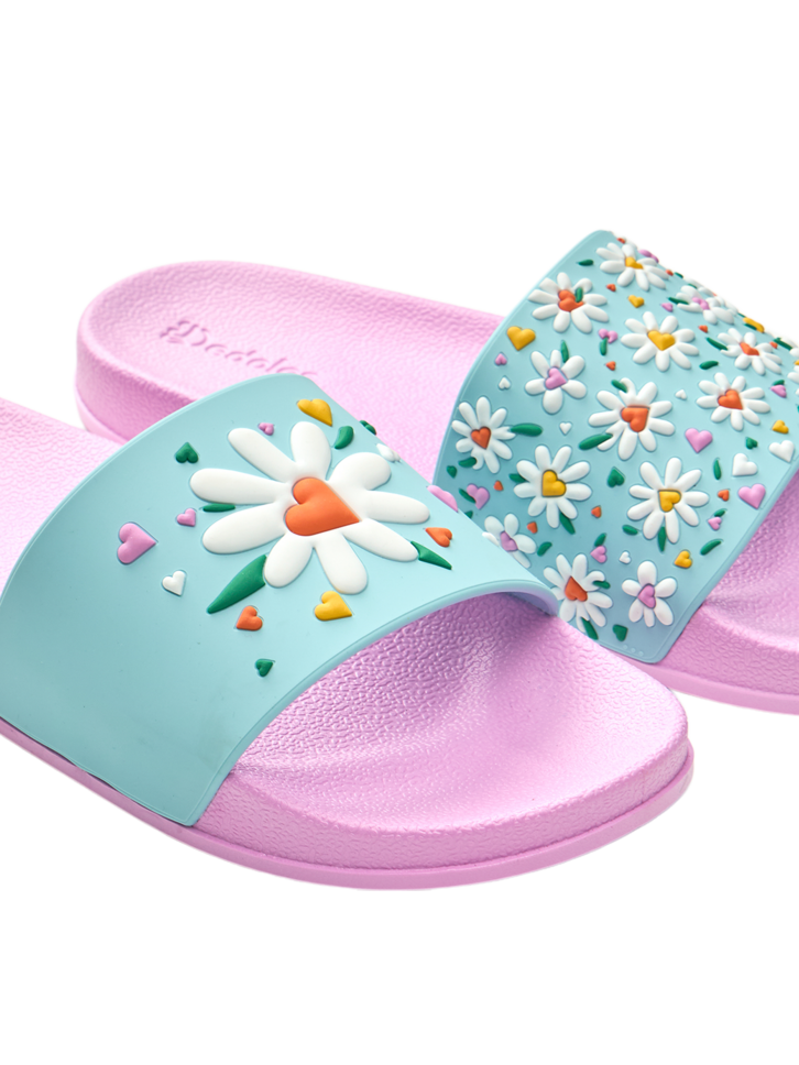 pro dokonalý a originální outfit Veselé pantofle Srdíčka a sedmikrásky