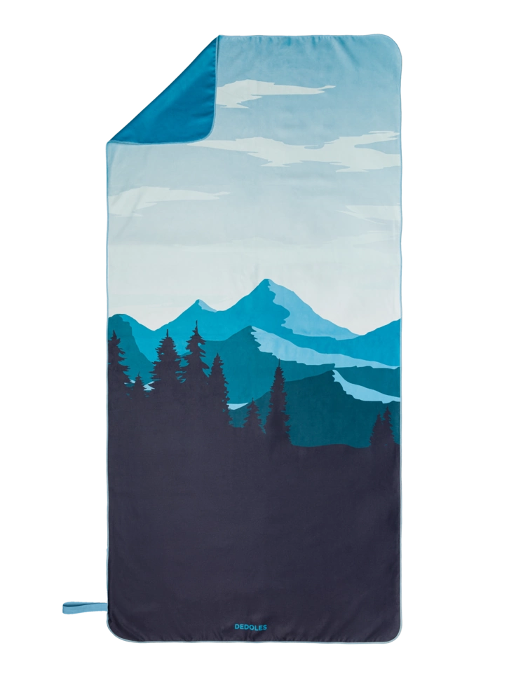 Lifestyle foto Sportovní rychleschnoucí ručník Ranní hory