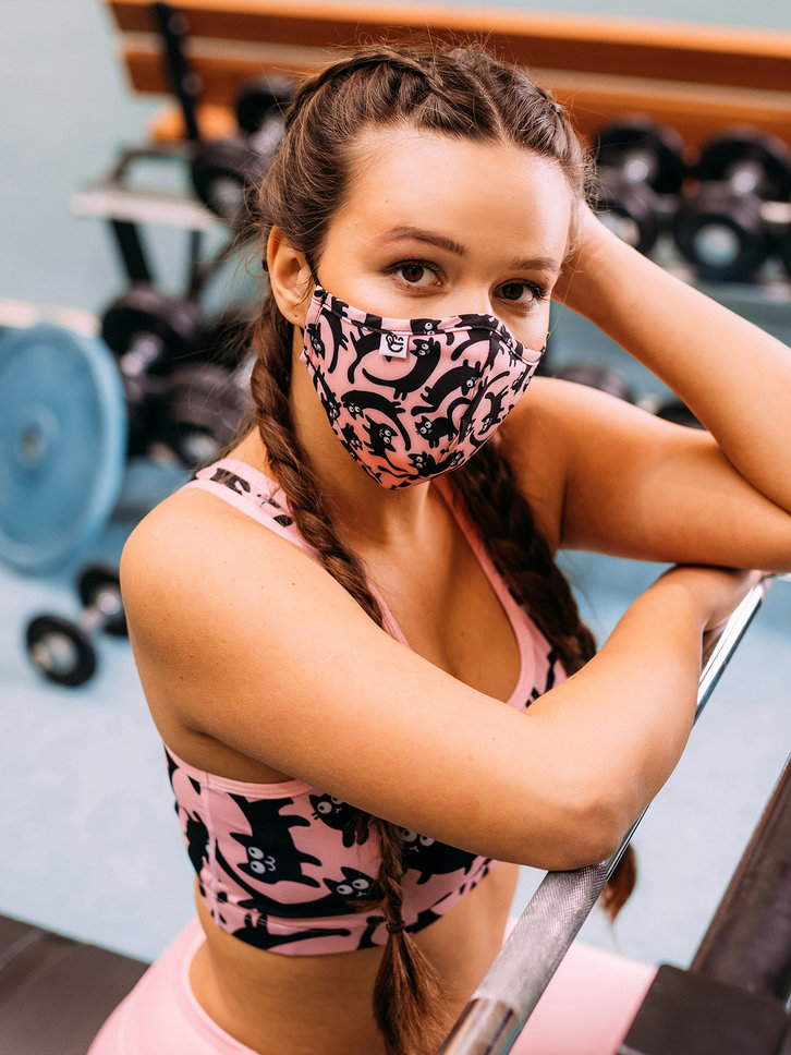 Výpredaj Vrolijke antibacterieel mondkapje Roze katten – grote maat